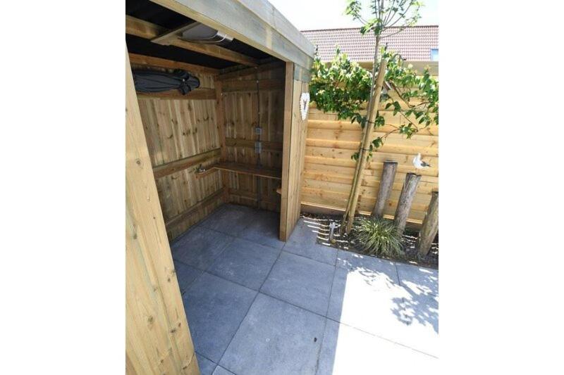 Nieuw Holiday Home Oostkapelle Centrum エクステリア 写真