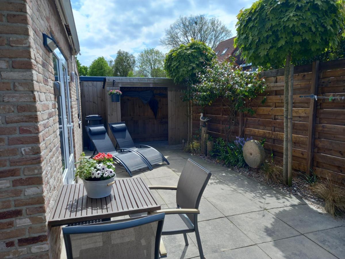 Nieuw Holiday Home Oostkapelle Centrum エクステリア 写真